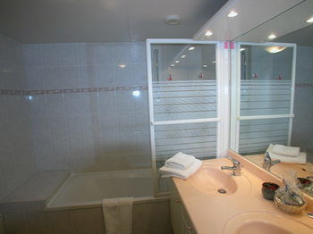 Riviera Vip Forville-Stanislas Cannes Eksteriør billede